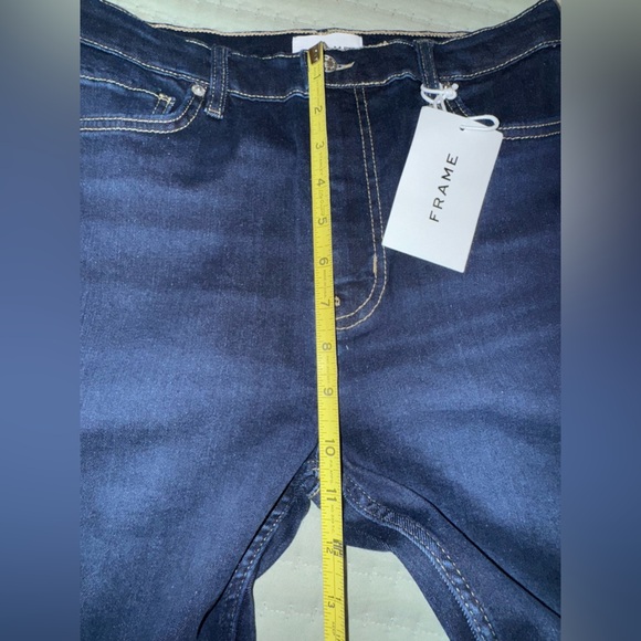 Frame straight jeans. NWT.  Size 30 - Picture 9 of 12